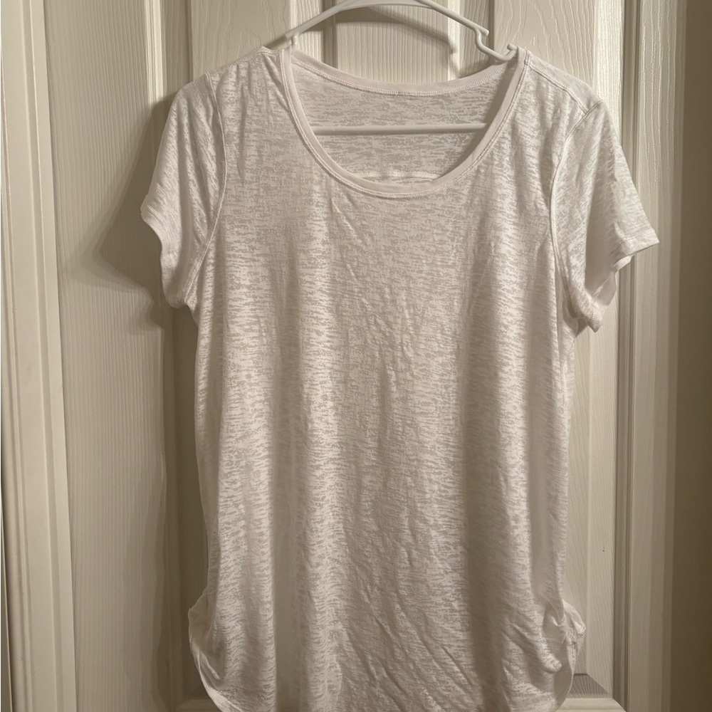 Lululemon Athletica White Short Sleeve Tee